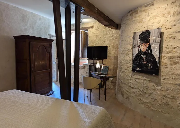 Ferienhaus Prieure Restaure Avec Jardin, Charme Ancien Et Commodites Modernes, Pres De L'eglise A - Fr-1-653-145 *