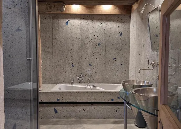 Prieure Restaure Avec Jardin, Charme Ancien Et Commodites Modernes, Pres De L'eglise A - Fr-1-653-145 Ferienhaus